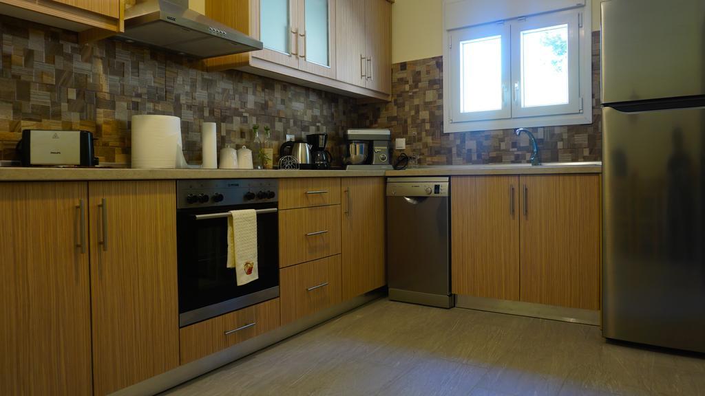 Apartment Sissy Agios Georgios Pagon